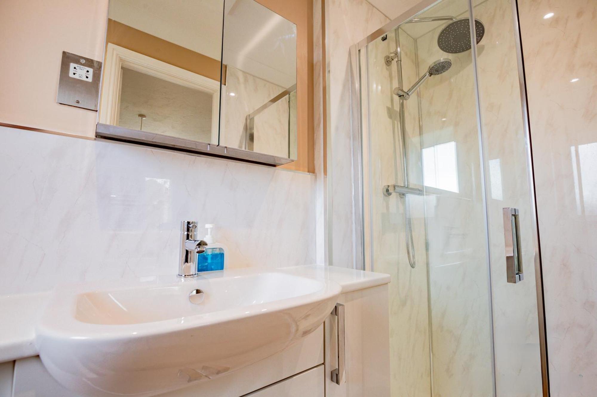 Host & Stay - Pirie Avenue Worcester Eksteriør bilde